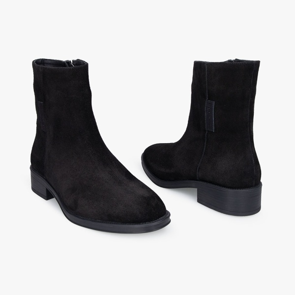 بوت زنانه برتونیکس A-4031