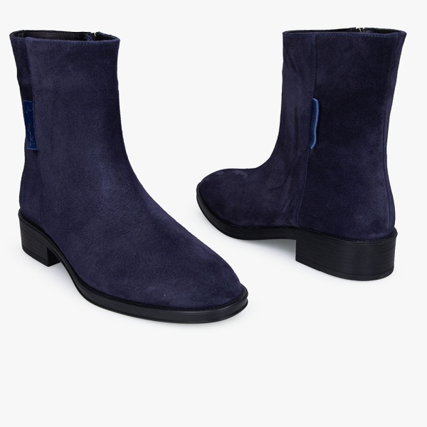 بوت زنانه برتونیکس A-4031 بوت زنانه برتونیکس A-4031