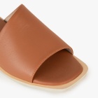 اسلیپر تمام چرم برتونیکس GI-6720 B